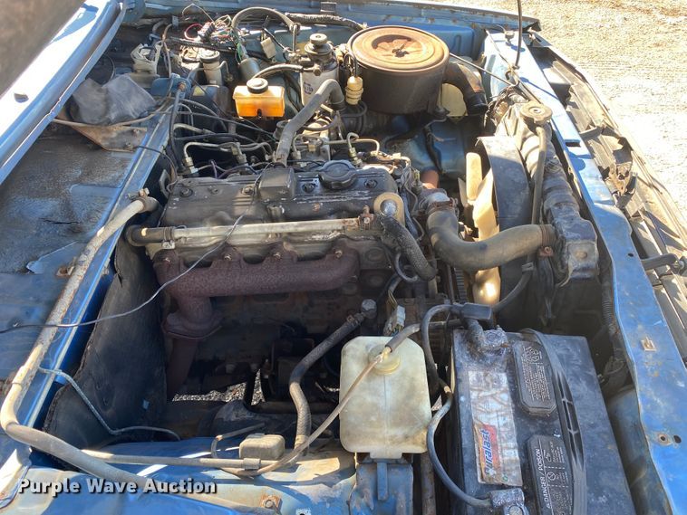 image for item DL6869 1982 Mazda B2200  pickup truck