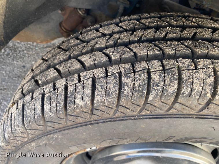 image for item DL6869 1982 Mazda B2200  pickup truck