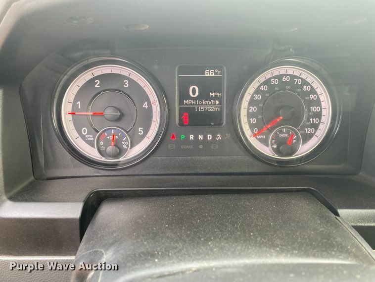 image for item DL6881 2018 Dodge Ram 5500HD  flatbed truck