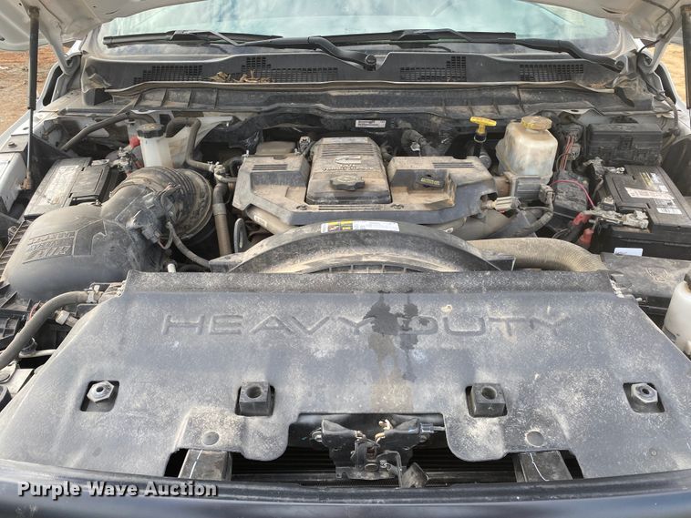 image for item DL6881 2018 Dodge Ram 5500HD  flatbed truck