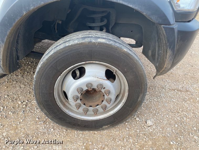 image for item DL6881 2018 Dodge Ram 5500HD  flatbed truck