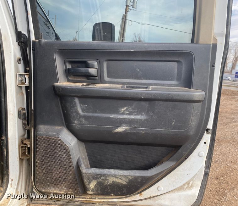 image for item DL6882 2012 Dodge Ram 4500HD  utility / service truck