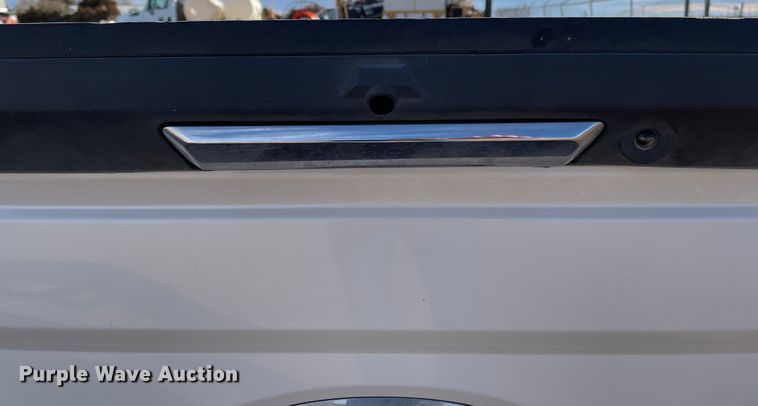 image for item DN0108 2017 Ford F350  pickup truck bed