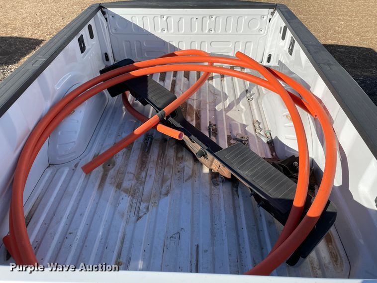 image for item DN0109 2017 Ford F350  pickup truck bed