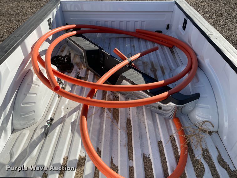 image for item DN0109 2017 Ford F350  pickup truck bed