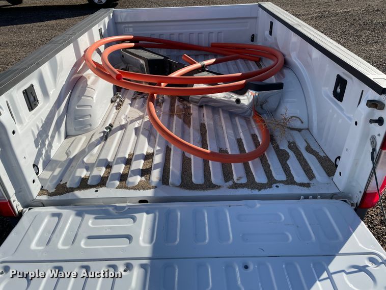 image for item DN0109 2017 Ford F350  pickup truck bed