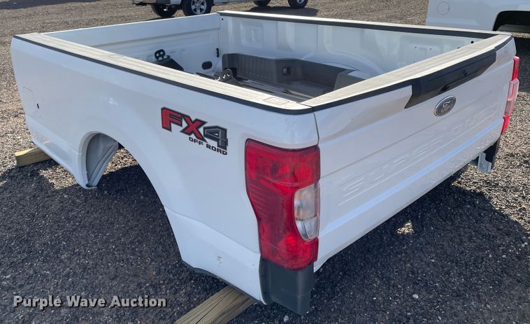 image for item DN0111 2022 Ford F250  pickup truck bed