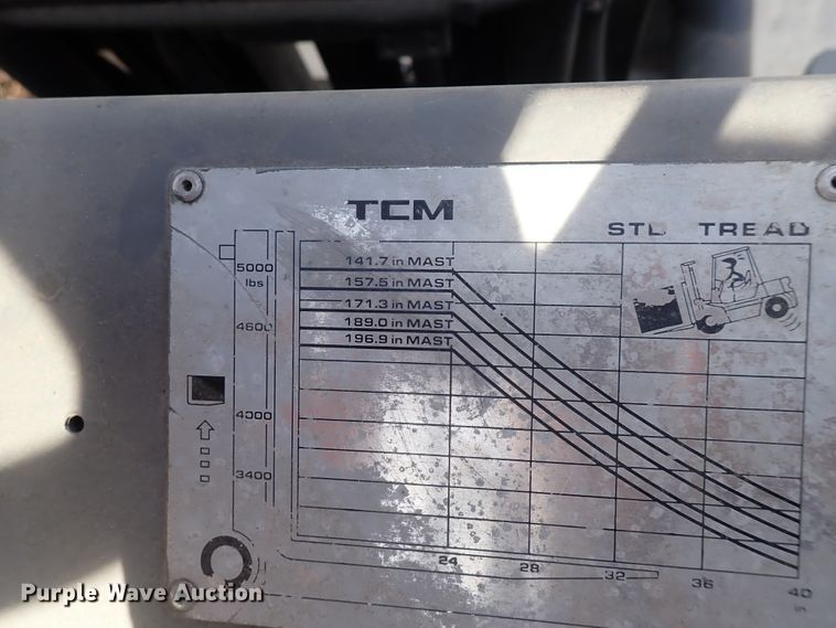 image for item DN2356 TCM FCG25  forklift