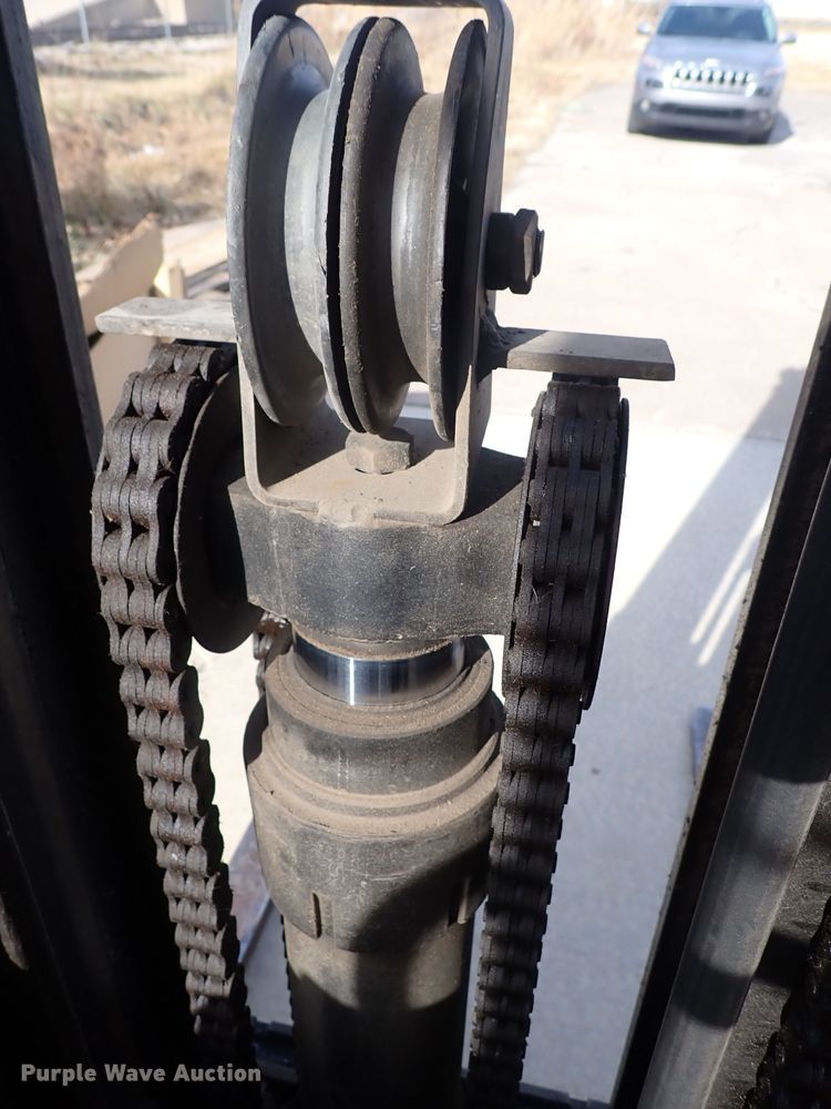 image for item DN2356 TCM FCG25  forklift