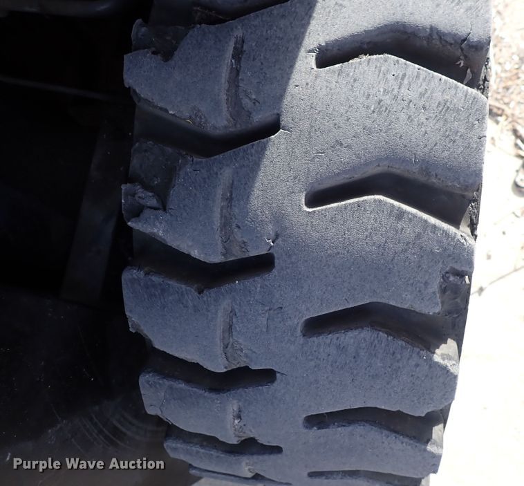 image for item DN2356 TCM FCG25  forklift