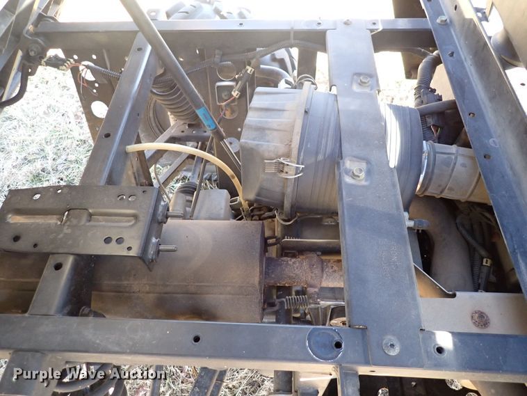 image for item DN2460 2011 Polaris Ranger XP  utility vehicle