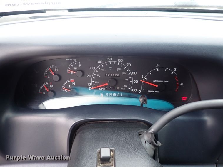 image for item DN2471 2000 Ford F350 Super Duty  ambulance