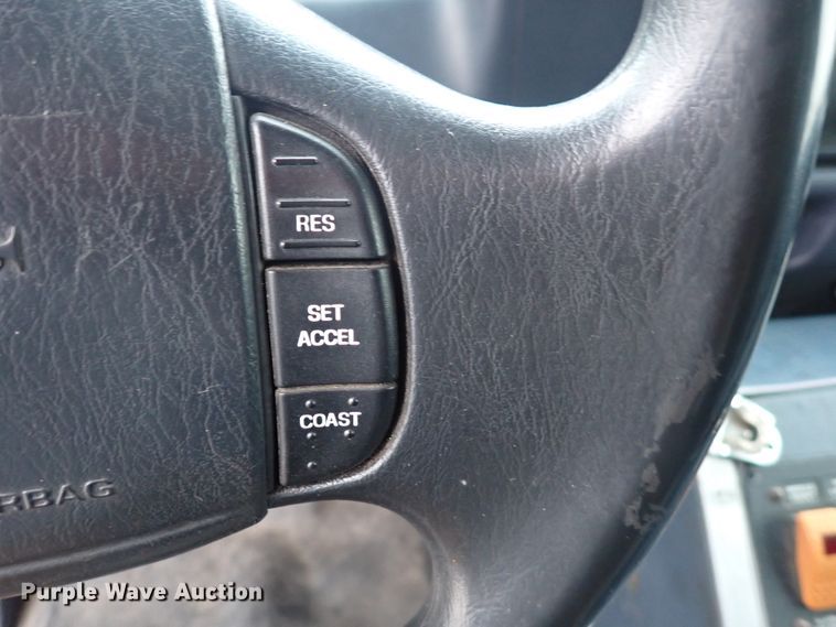 image for item DN2471 2000 Ford F350 Super Duty  ambulance