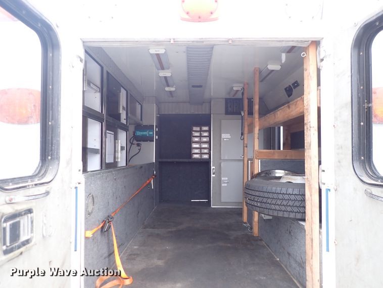 image for item DN2471 2000 Ford F350 Super Duty  ambulance