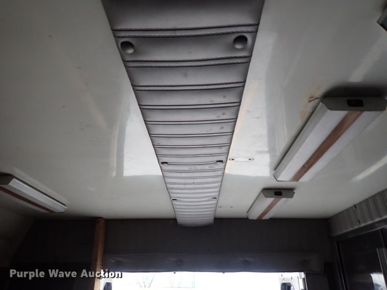 image for item DN2471 2000 Ford F350 Super Duty  ambulance