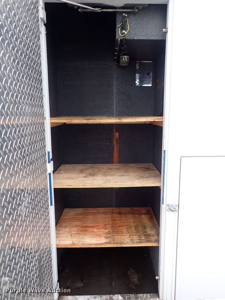 image for item DN2471 2000 Ford F350 Super Duty  ambulance