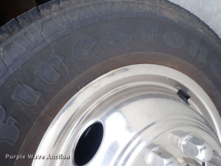 image for item DN2471 2000 Ford F350 Super Duty  ambulance