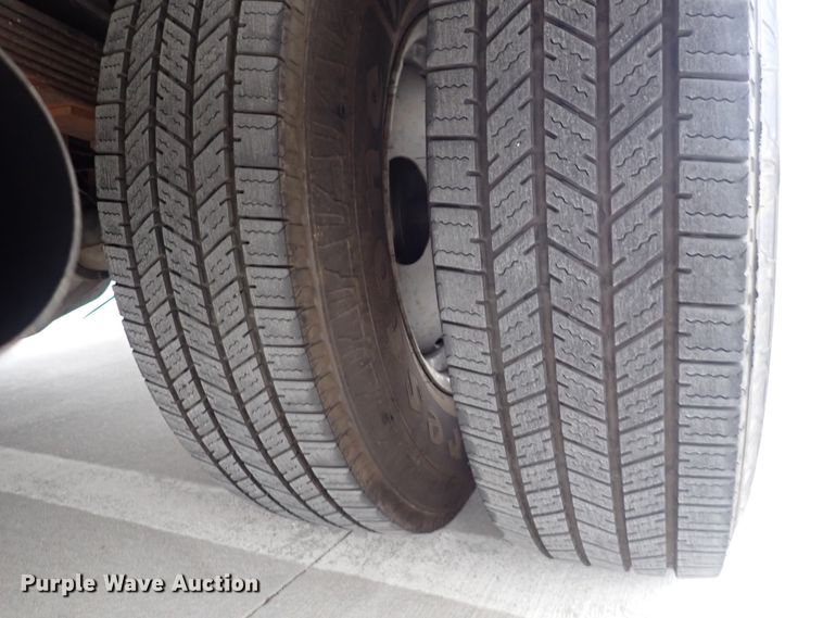 image for item DN2471 2000 Ford F350 Super Duty  ambulance