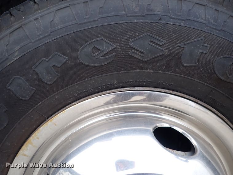 image for item DN2471 2000 Ford F350 Super Duty  ambulance