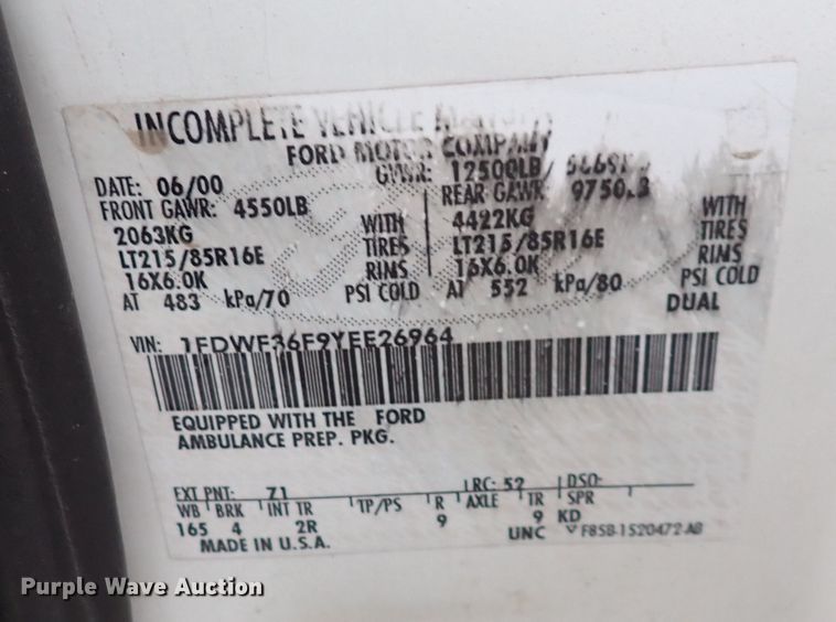 image for item DN2471 2000 Ford F350 Super Duty  ambulance