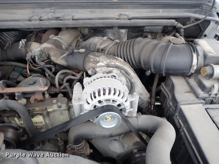 image for item DN2472 2001 Ford F350 Super Duty  ambulance