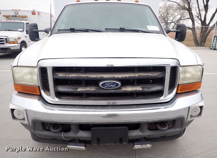 image for item DN2472 2001 Ford F350 Super Duty  ambulance