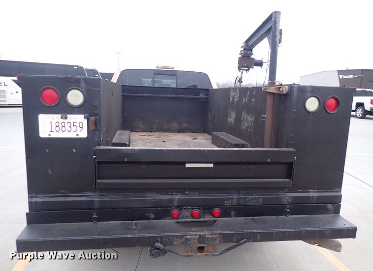 image for item DN2474 2011 Ford F550 Super Duty Lariat  Crew Cab utility / service truck