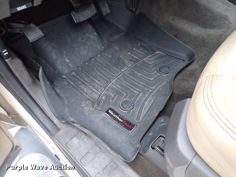 image for item DN2474 2011 Ford F550 Super Duty Lariat  Crew Cab utility / service truck