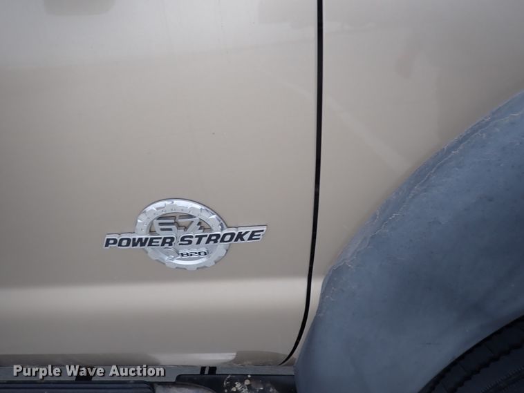 image for item DN2474 2011 Ford F550 Super Duty Lariat  Crew Cab utility / service truck