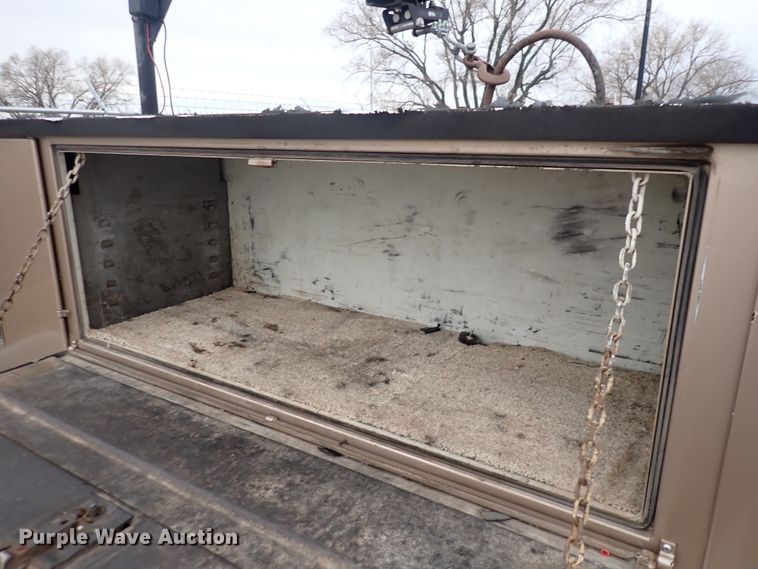 image for item DN2474 2011 Ford F550 Super Duty Lariat  Crew Cab utility / service truck