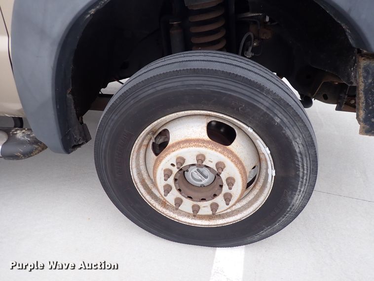 image for item DN2474 2011 Ford F550 Super Duty Lariat  Crew Cab utility / service truck