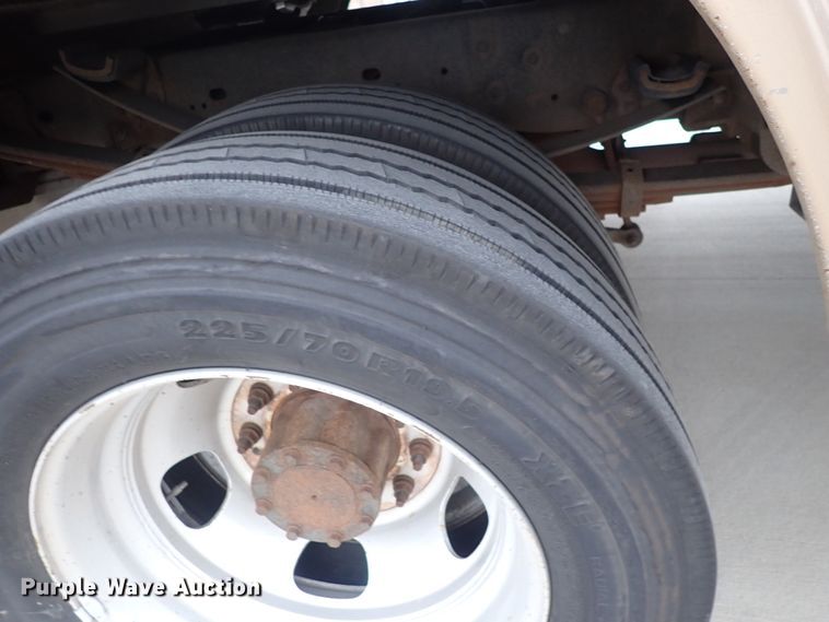 image for item DN2474 2011 Ford F550 Super Duty Lariat  Crew Cab utility / service truck