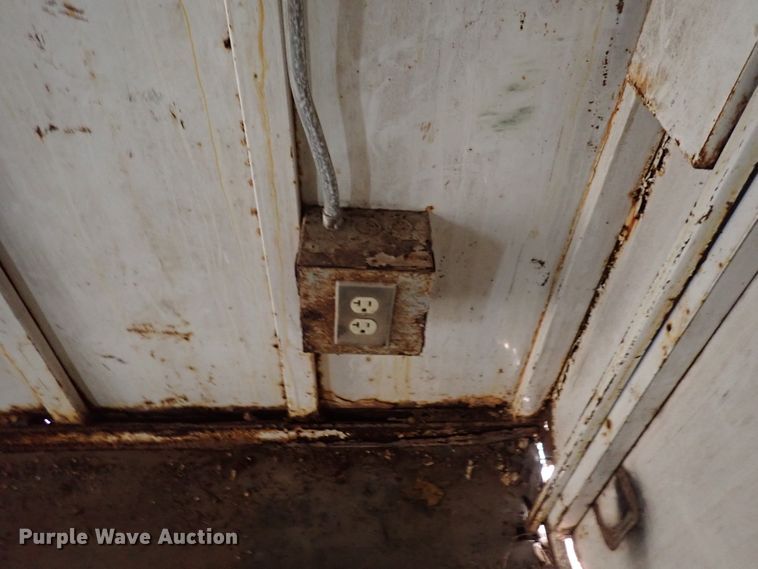 image for item DN2481 1998 Liberty Travalong  enclosed cargo trailer