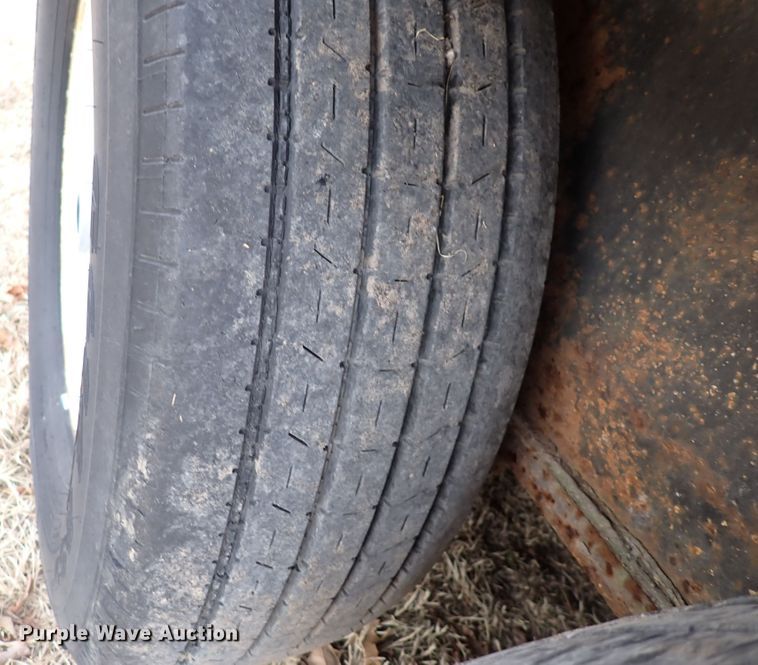 image for item DN2481 1998 Liberty Travalong  enclosed cargo trailer