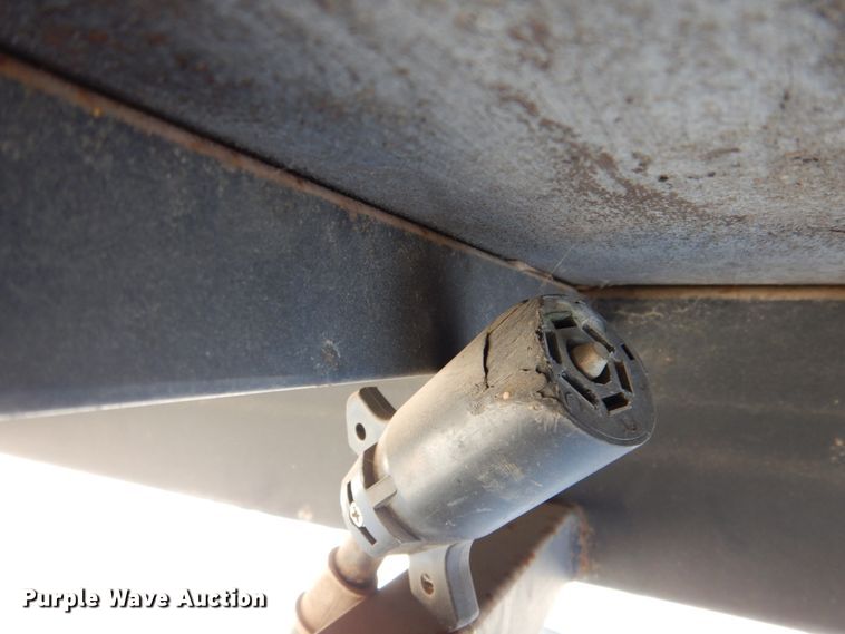 image for item DN2652 2000 Progressive PSG21034  command center trailer