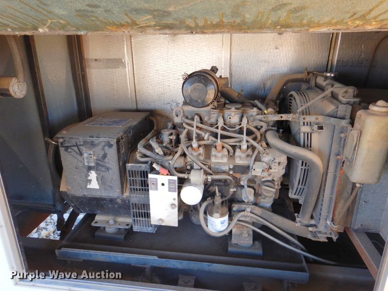 image for item DN2652 2000 Progressive PSG21034  command center trailer