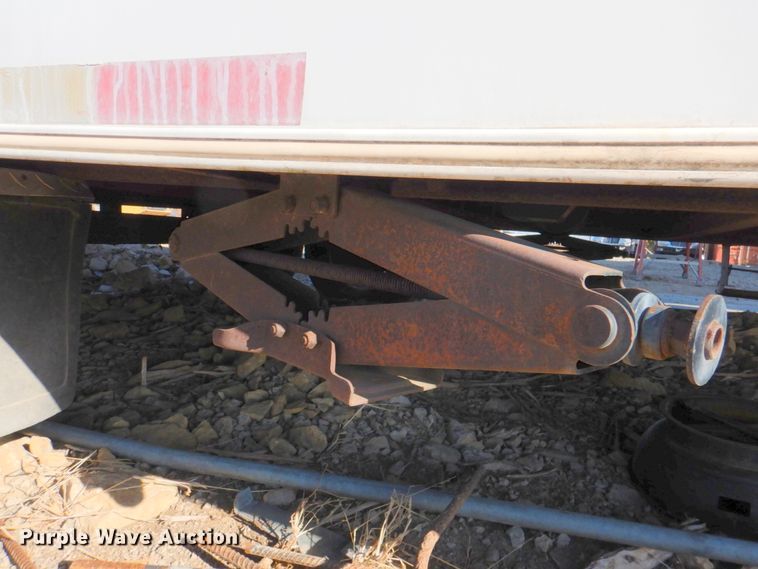 image for item DN2652 2000 Progressive PSG21034  command center trailer