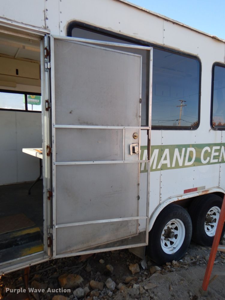 image for item DN2652 2000 Progressive PSG21034  command center trailer