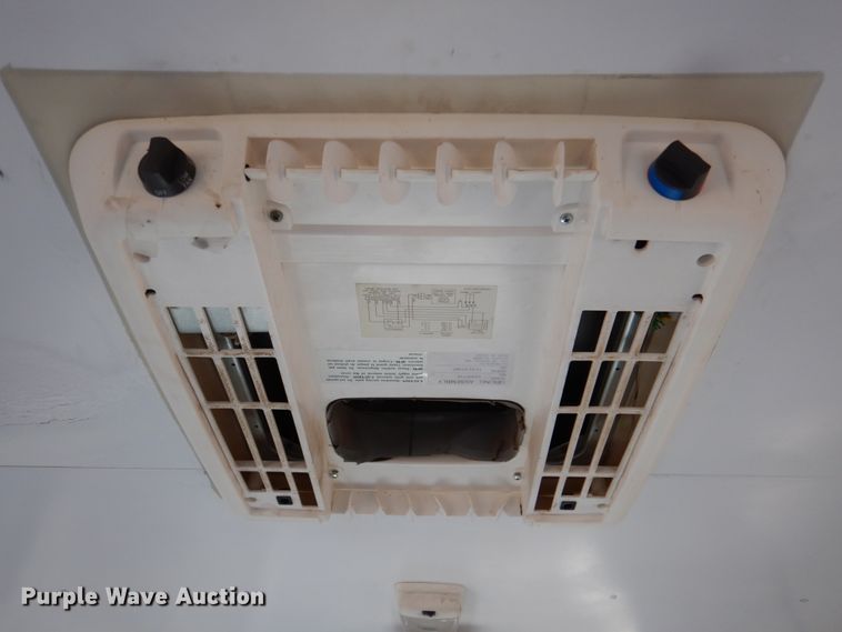 image for item DN2652 2000 Progressive PSG21034  command center trailer