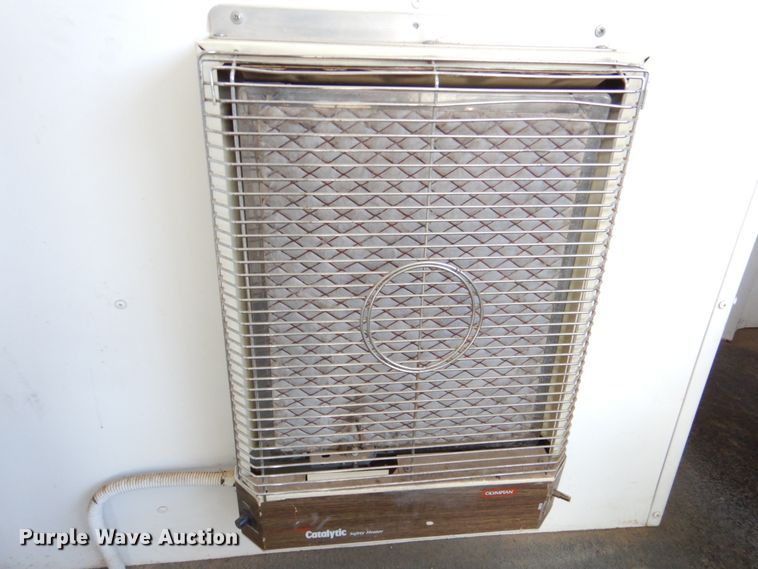 image for item DN2652 2000 Progressive PSG21034  command center trailer