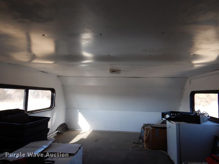 image for item DN2652 2000 Progressive PSG21034  command center trailer