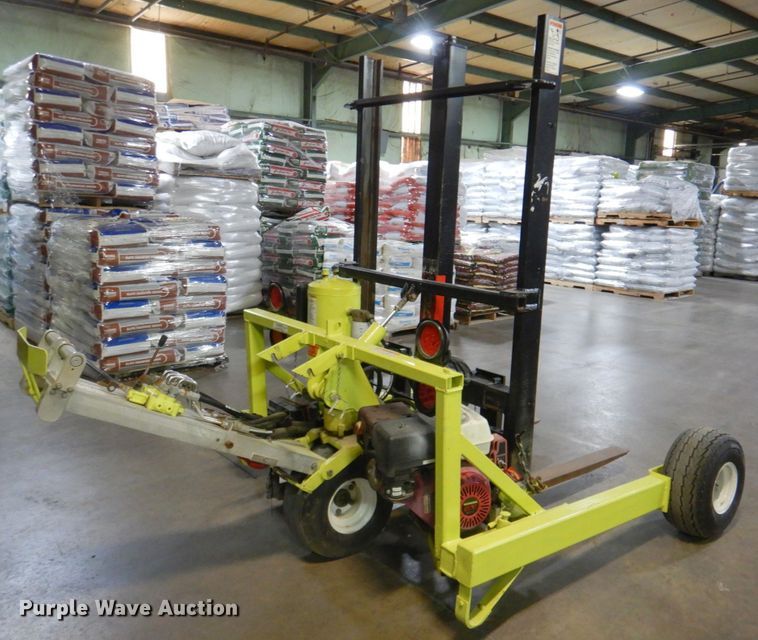 image for item DN2687 2012 Donkey Burro B13-3K  forklift