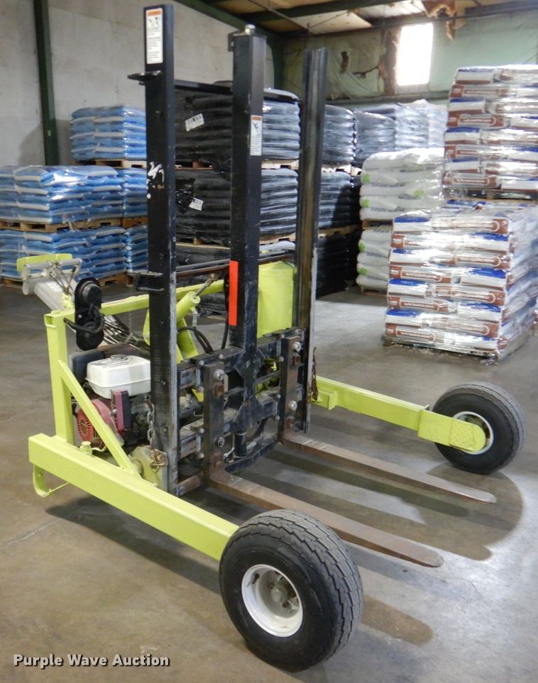 image for item DN2687 2012 Donkey Burro B13-3K  forklift