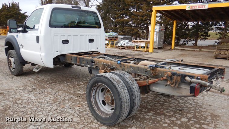 image for item DN2688 2015 Ford F450 Super Duty  truck cab and chassis