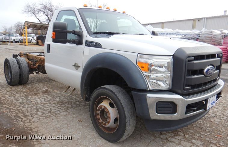image for item DN2688 2015 Ford F450 Super Duty  truck cab and chassis