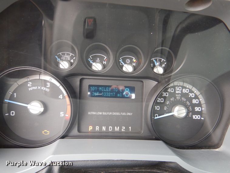 image for item DN2688 2015 Ford F450 Super Duty  truck cab and chassis