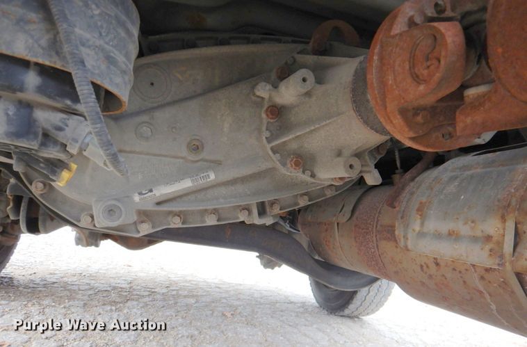 image for item DN2688 2015 Ford F450 Super Duty  truck cab and chassis