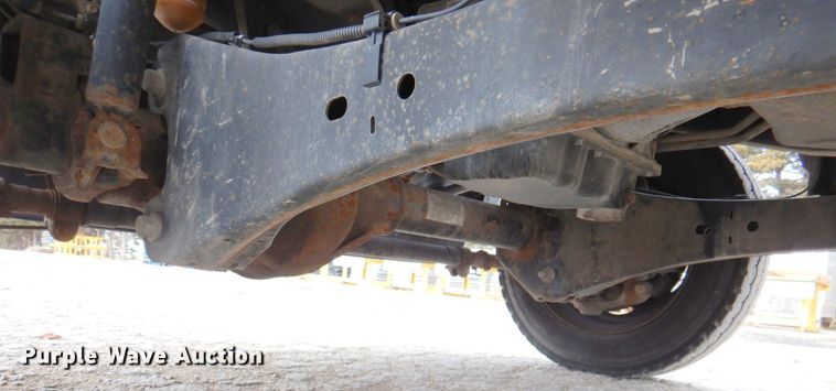 image for item DN2688 2015 Ford F450 Super Duty  truck cab and chassis