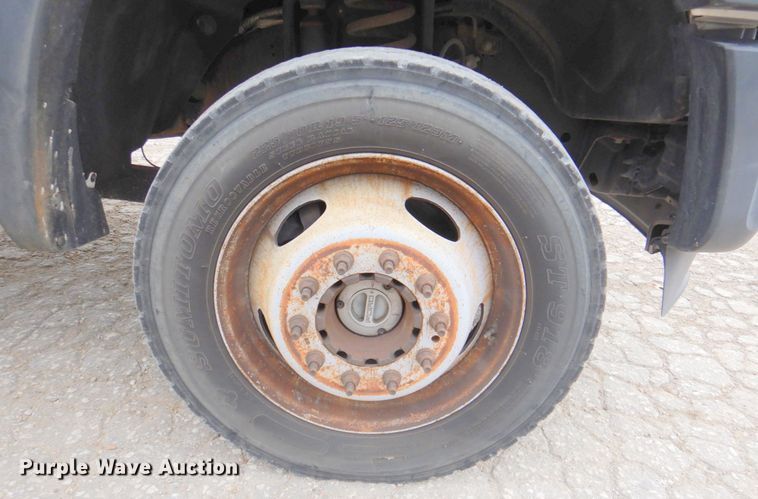 image for item DN2688 2015 Ford F450 Super Duty  truck cab and chassis