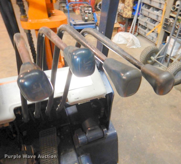 image for item DN2689 Toyota 5FGC25  forklift